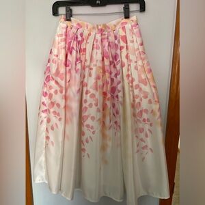 Women’s skirt